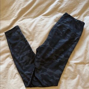 Danskin Black Camouflage Leggings